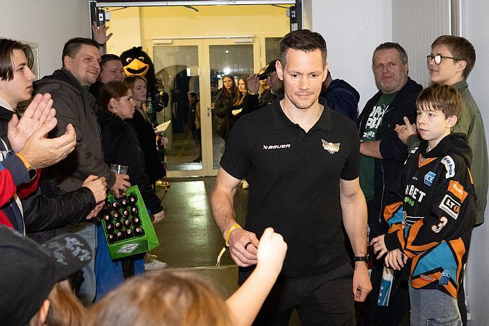 Head Coach Philipp Lukas (Steinbach Black Wings Linz) Steinbach Black Wings Linz , VIP Bereich, Linz AG Eisarena 