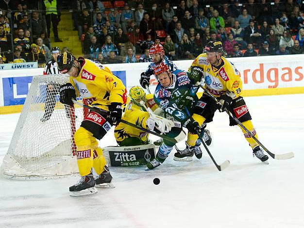 Philipp Lukas, Linz und Matthew Zaba, Vienna, EHC Liwest Black Wings Linz vs UPC Vienna Capitals