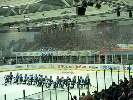 Linz feiert, EHC Liwest Black Wings Linz vs EC Red Bull Salzburg