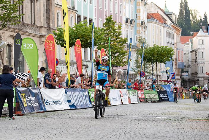 Sieger Daniel Federspiel (AUT, Team Felbermayr Simplon Wels) 23. Int. ASVÖ - HRINKOW MTB-City Kriterium Steyr,  ÖRV, Radsport, Mountainbike