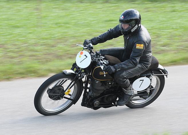#7 Thomas Fritsch, Klasse 3, Velocette