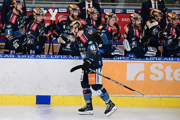 Graham Knott (Steinbach Black Wings Linz) feiert das Tor zum 5 zu 1Steinbach Black Wings Linz vs Migross Supermercati Asiago Hockey 1935, Linz AG Eisarena, pre season 