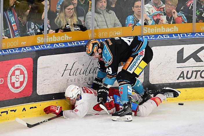 Graham Knott (Steinbach Black Wings Linz), Tobias Sablattnig (EC KAC) Semifinale 2, Win2Day ICE Hockey League, 2. Semifinale, Steinbach Black Wings Linz vs EC KAC,  Linz AG Eisarena 