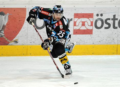 #25 Mark Szuecs, Stuermer, EHC Liwest Black Wings Linz