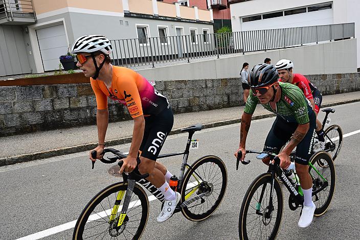 Nikolas Riegler (AUT, Cycling Team Schwingshandl), Riccardo Verza (ITA, Hrinkow Advarics) 2. Etappe Eferding - Ried im Innkreis, 15. Int. Raiffeisen OÖ-Radrundfahrt UCI Kat. 2.2