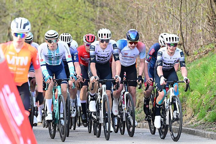 Peloton 65. Rad Saison Eroeffnungsrennen Leonding