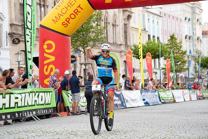 Sieger Daniel Federspiel (AUT, Team Felbermayr Simplon Wels) 23. Int. ASVÖ - HRINKOW MTB-City Kriterium Steyr,  ÖRV, Radsport, Mountainbike