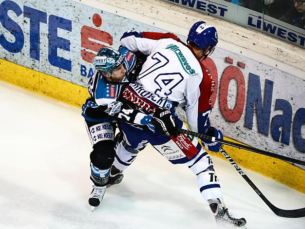 #74 Daniel Oberkofler, Linz und #74 Nathan Perkovich, KHL Medvescak Zagreb, EHC Liwest Black Wings Linz vs KHL Medvescak Zagreb, Zwischenrunde