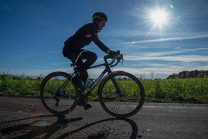Radtour im Traunviertel, Naturpark Obsthügelland, Kirschblüten Radklassik, Oberösterreich