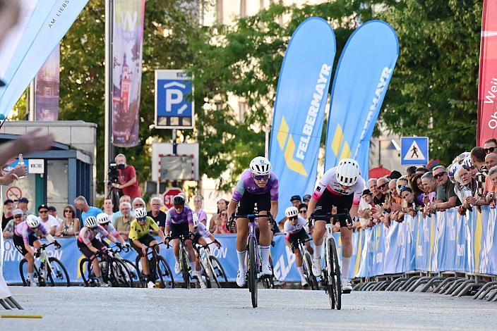Sophie Walcher (AUT, RCGG Racing Team), Siegerin Liv Wenzel (LUX, Tirol Woman Cycling) Damen Damen Elite, U23, Road Cycling League Austria, Kriterium Wels