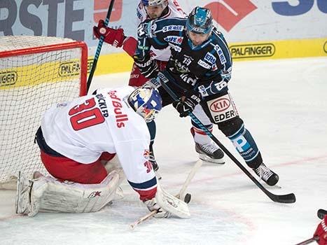 Andrew Jacob Kozek, Linz und Bernd Brueckler, Salzburg, EHC Liwest Black Wings Linz vs EC Red Bull Salzburg