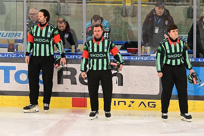 Schiedsrichter Patrick Fichtner (OEEHV), Schiedsrichter Elias Seewald (OEEHV) Win2Day ICE Hockey League,  Steinbach Black Wings Linz vs Moser Medical Graz 99ers,  Linz AG Eisarena