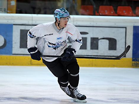 Shawn Matthias, Stuermer, Liwest Black Wings Linz