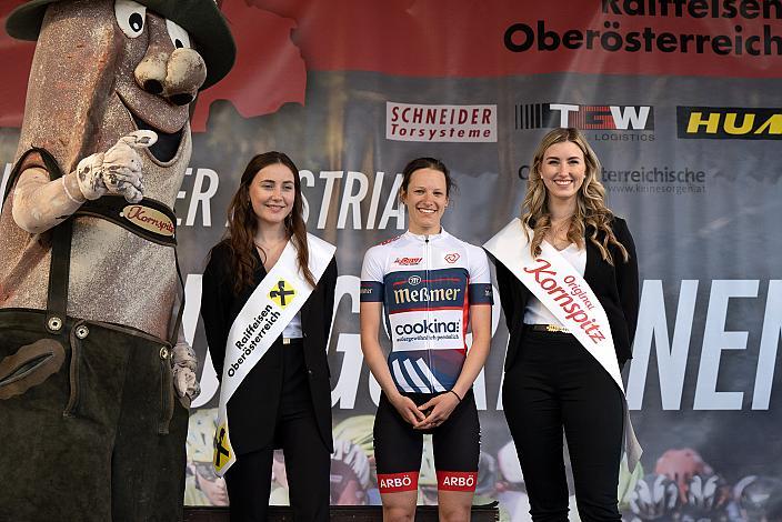 Führende U23 Damen Sarah Bärnthaler (AUT, Team Cookina ARBÖ ASKÖ Graz RLM Stmk), Damen Elite, U23, Radliga, 61. Radsaison-Eröffnungsrennen Leonding, Oberösterreich 