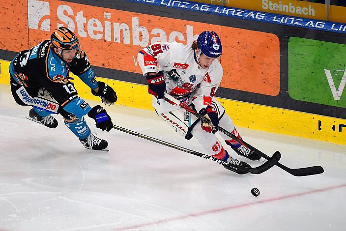 Gerd Kragl (Steinbach Black Wings Linz), Corey Mackin (HC Tiwag Innsbruck - Die Haie)  Win2Day ICE Hockey League,  Steinbach Black Wings Linz vs Tiwag Innsbruck - Die Haie, Linz AG Eisarena 