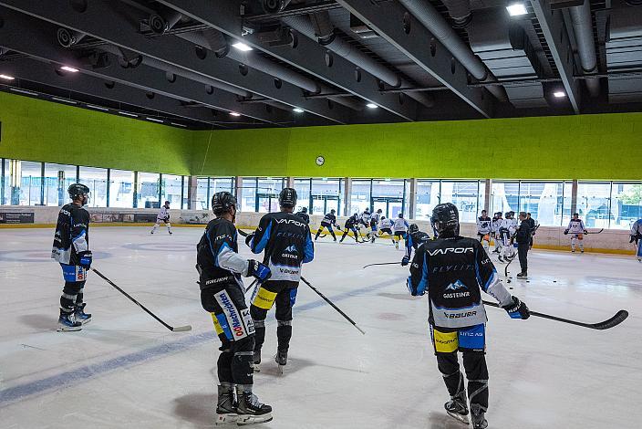(Steinbach Black Wings Linz) Erstes Eistraining, Steinbach Black Wings Linz , Linz AG Eisarena 