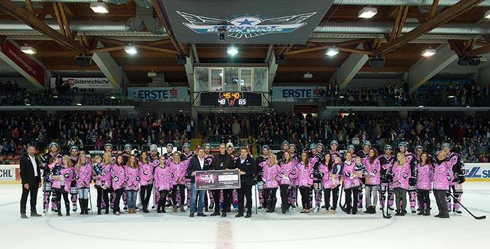 Pink Ribbon Scheck uebergabe, EHC Liwest Black Wings Linz vs HC Orli Znojmo