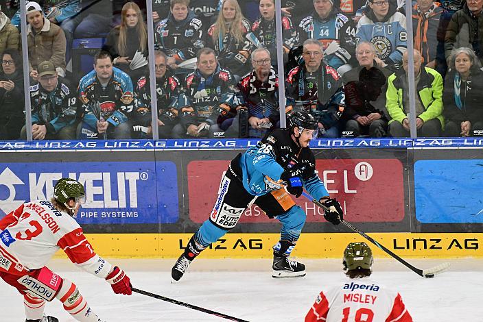 Travis Barron (Steinbach Black Wings Linz), 23. Runde ICE, Steinbach Black Wings Linz vs HCB Suedtirol Alperia, Linz AG Eisarena 