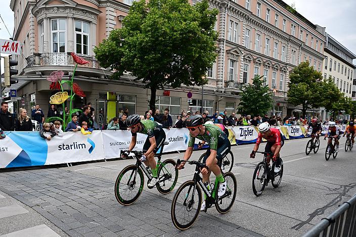 Valentin Poschacher (AUT, Hrinkow Advarics),  Dominik Hödlmoser (AUT, Hrinkow Advarics), Herrenrennen, Kriterium Wels, 