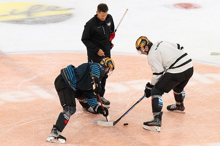 Head Coach Philipp Lukas (Steinbach Black Wings Linz) startet das Training Steinbach Black Wings Linz Steinbach Black Wings Linz, Linz AG Eisarena 
