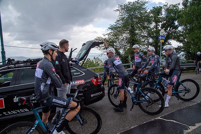 Das Team Alpecin-Deceuninck Development Team mit Michael Gogl (AUT, Alpecin-Deceuninck), besichtigt die Strecker der 1. Etappe Linz - Pöstlingberg, 15. Int. Raiffeisen OÖ-Radrundfahrt UCI Kat. 2.2