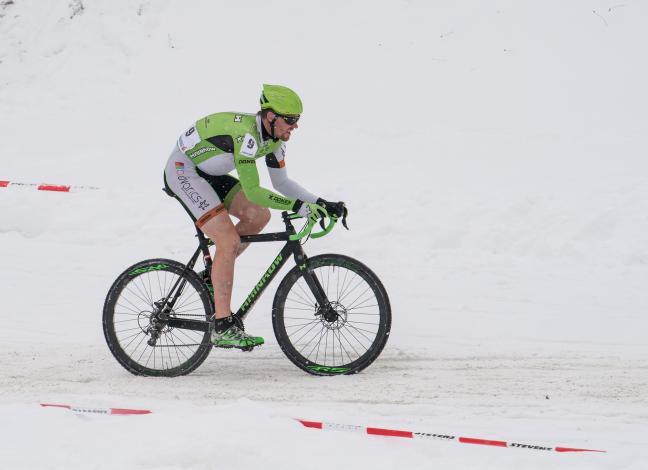 Andreas Hofer (AUT, Hrinkow Advarics Cycleang Team) Cross Rennen Herrn Elite, Lambach/Stadl-Paura 