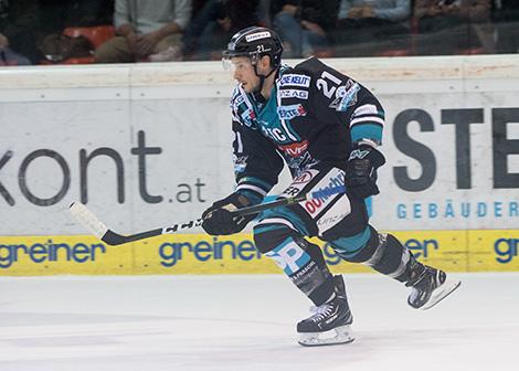Philipp Lukas (EHC Liwest Black Wings Linz) EHC Liwest Black Wings Linz vs HC Orli Znojmo