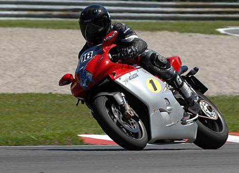 #8 Walter Nusterer, MV Agusta F4