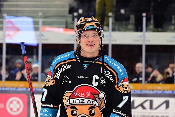 Brian Lebler (Steinbach Black Wings Linz)  Win2Day ICE Hockey League,  Steinbach Black Wings Linz vs Tiwag Innsbruck - Die Haie, Linz AG Eisarena 