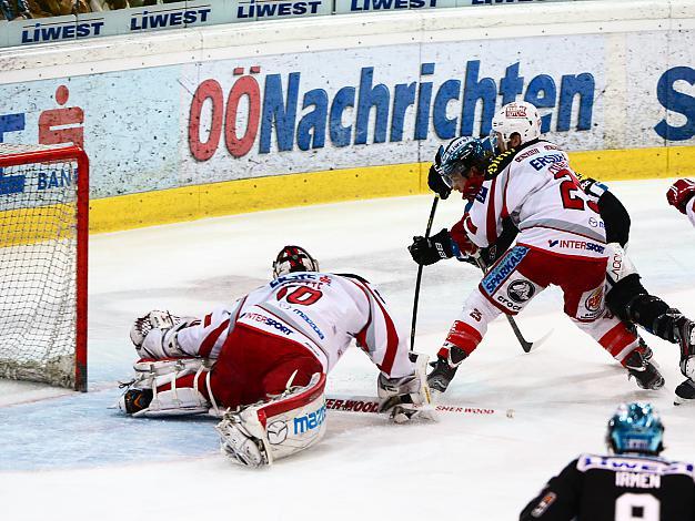 Brian Lebler (Liwest Black Wings Linz) und Rene Swette (EC KAC), EHC Liwest Black Wings Linz vs EC KAC, Play-Offs, Semifinale 
