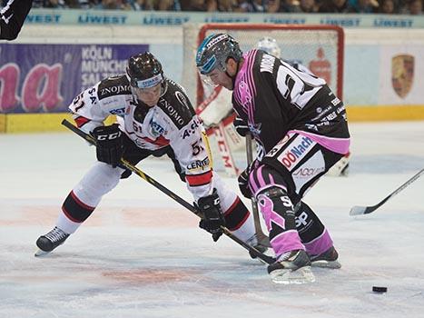 Brad Moran, Linz beim Bully, EHC Liwest Black Wings Linz vs HC Orli Znojmo
