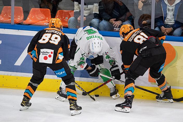 Marco Brucker (Steinbach Black Wings Linz), Joona Verner Erving (HK SZ Olimpija), Ramon Schnetzer (Steinbach Black Wings Linz)
Steinbach Black Wings Linz vs HK SZ OLIMPIJA, bet-at-home ICE Hockey League