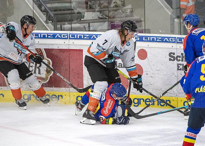 Juha-Pekka Hytönen (Black Wings Linz 1992) , Brian Lebler (Black Wings Linz 1992), Adam Raska (CEZ Motor Ceske Budejovice),  Black Wings Linz,  Eishockey, Testspiel