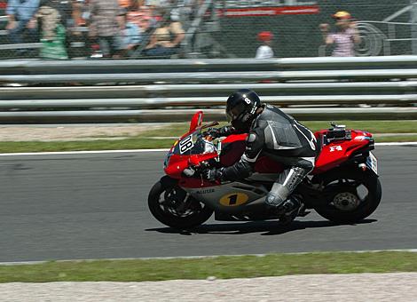 #8 Walter Nusterer, MV Agusta F4