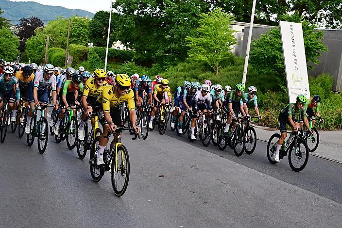 Das Peloton am Weg zum Pöstlingberg 1. Etappe Linz Hauptplatz - Pöstlingberg, Oberösterreich Rundfahrt