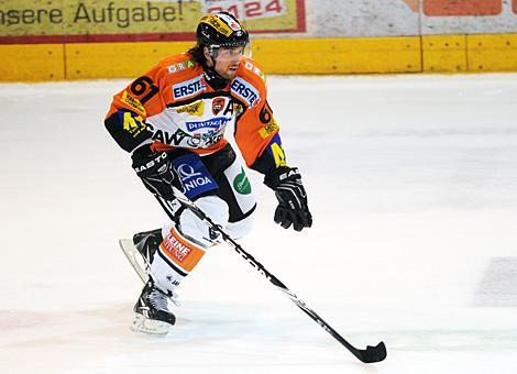 #61 Chris Harand, Stuermer, Graz 99ers im Spiel Liwest Black Wings Linz vs. EC Moser Medical Graz 99ers