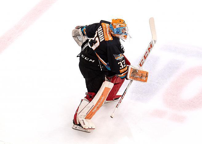 Tormann Luca Gracnar (Steinbach Black Wings 1992) Black Wings Linz vs EC KAC , Eishockey, Bet at Home ICE Hockey League