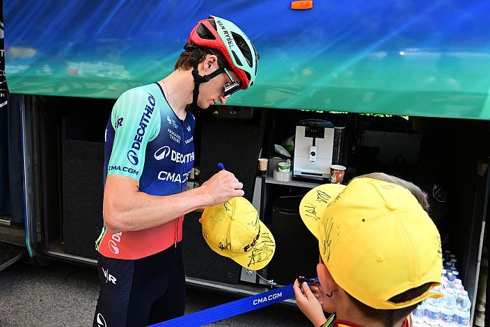 Felix Gall (AUT, Decathlon CMA CGM Team) 19 Etappe. Feltre  -  Alleghe (Piani di Pezze)   (151km) 109. Giro d Italia