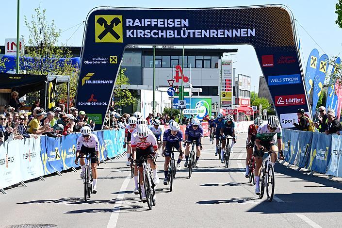 Siegerin und führende Road Cycling League Tabea Huys (AUT, Tirol Woman Cycling),  Damen Elite, U23, Road Cycling League Austria, 64. Raika Kirschbluetenrennen, Wels, Oberösterreich