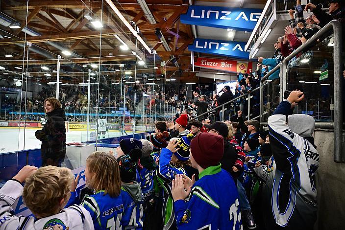 17. Runde ICE, Steinbach Black Wings Linz vs Team Ferencvarosi Torna Club FTC-Telekom (HUN), Linz AG Eisarena 
