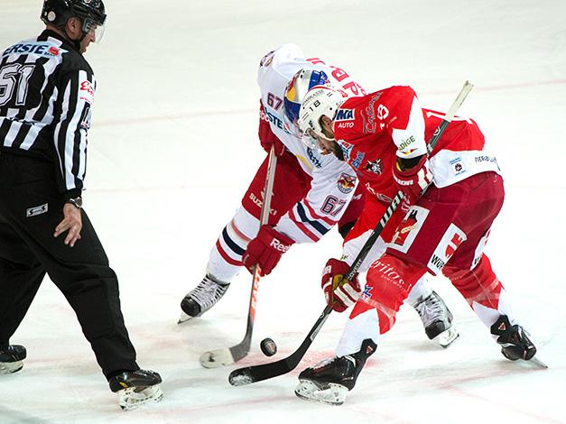 Konstantin Komarek, Salzburg und Anton Bernard, Bozen, EC Red Bull Salzburg vs HCB Suedtirol, Halbfinale, 3. Finale, Play-Offs 