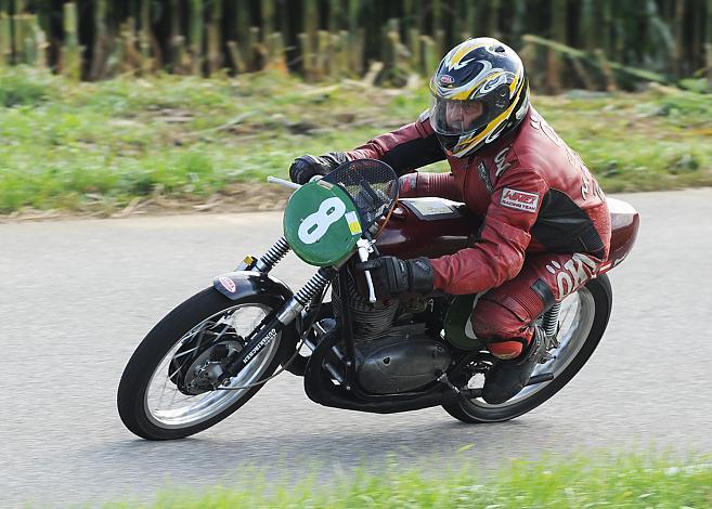 #8 Robert Zwidl, Klasse 3, Jawa 