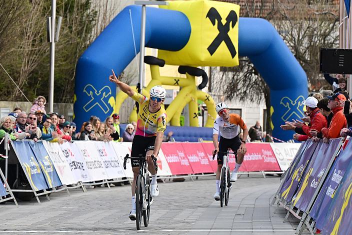 Sieger Leonding ,Cycling League Austria, Tobias Nolde (GER, Team Vorarlberg), 2. Platz Maximilian Schmidbauer (AUT, Schwingshandl Intralogistics)  65. Rad Saison Eroeffnungsrennen Leonding