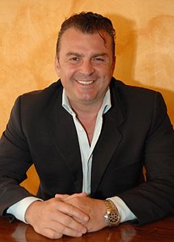 Max Hagmayr, Spielermanager, Fussball