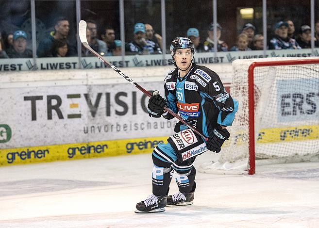 Daniel Woger (EHC Liwest Black Wings Linz)  EHC Liwest Black Wings Linz vs EKHL Medvescak Zagreb
