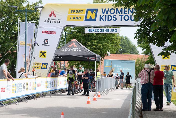 30.05.2024 Rad 1a Etappe Sportland NOE WOMENS  KIDS Tour