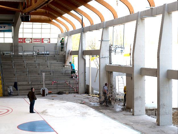 Ing.Peter Freunschlag, Liwest Black Wings Linz auf der Baustelle der Linzer Eishalle, Keine Sorgen Eisarena,  