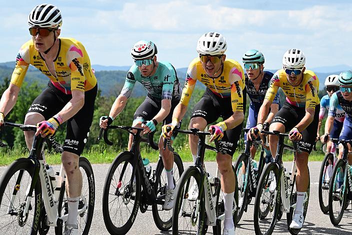 Colin Chris Stüssi (SUI, Team Vorarlberg), Sportlicher Leiter Florent Mickael Horeau (FRA, Team Vorarlberg), Dominik Röber (GER, Team Vorarlberg), 4. Etappe Aigen - Schlägl - Aigen - Schlägl, Oberösterreich Rundfahrt