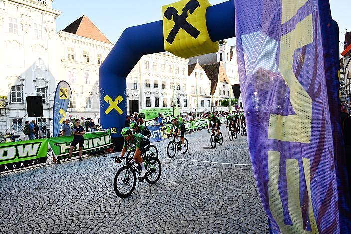 Team Hrinkow Advarics in der Führung beim 28. Int. ASVÖ - HRINKOW City Kriterium Steyr, Herren Elite, ÖRV, Radsport, Mountainbike, ELITE Rennrad