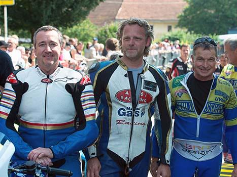 v.l. Freddy Spencer, USA, Motorrad Weltmeister, Klaus Klaffenboeck, (AUT) Seitenwagen Weltmeister, Rolf Biland, SUI, Seitenwagen Weltmeister